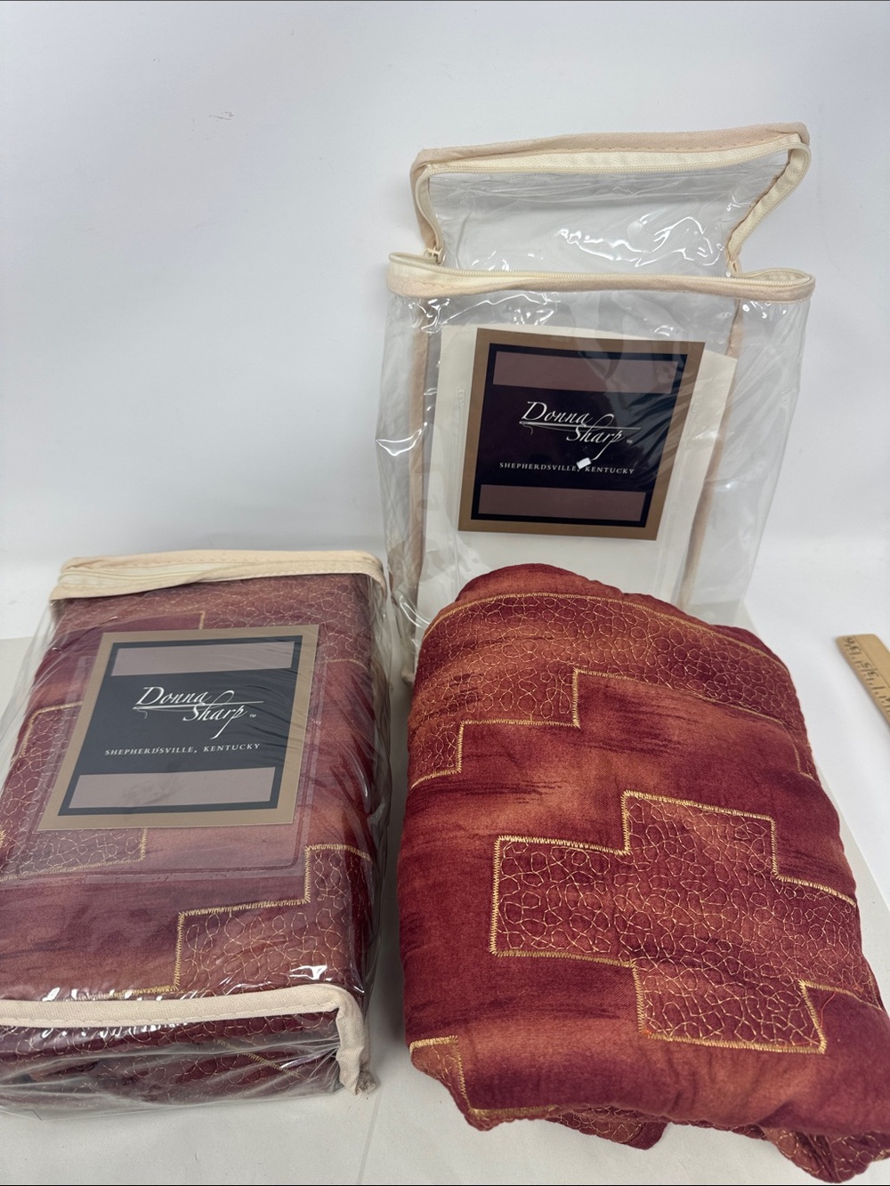 VINTAGE DONNA SHARP KING PILLOW SHAMS RED DESERT LOT / PAIR OF 2 QUILTED